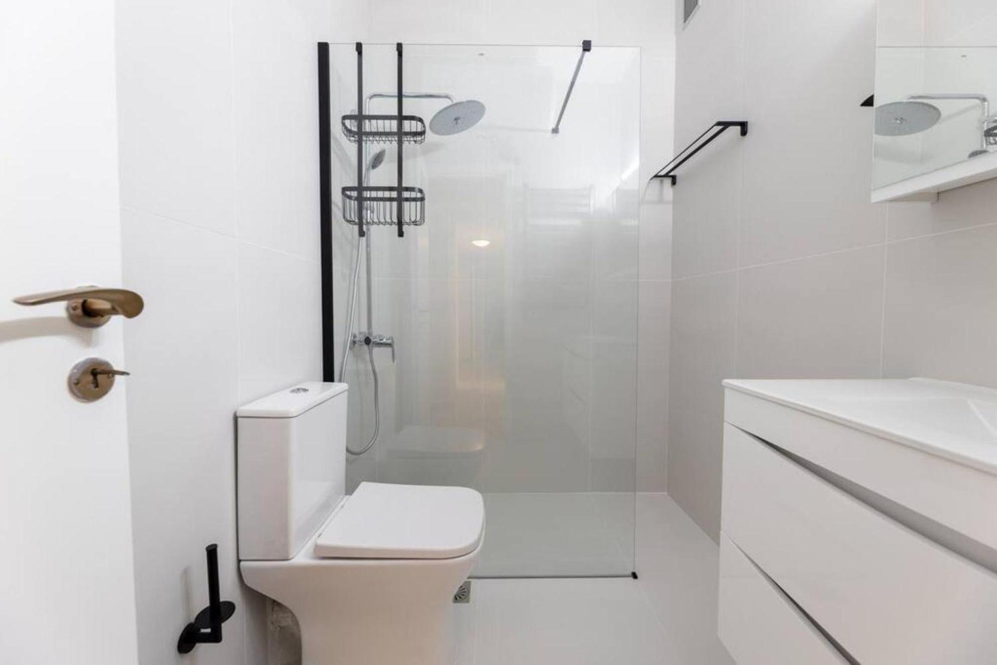 Amfitritis Family Lux Apartment At Palaio Faliro Athen Exterior foto