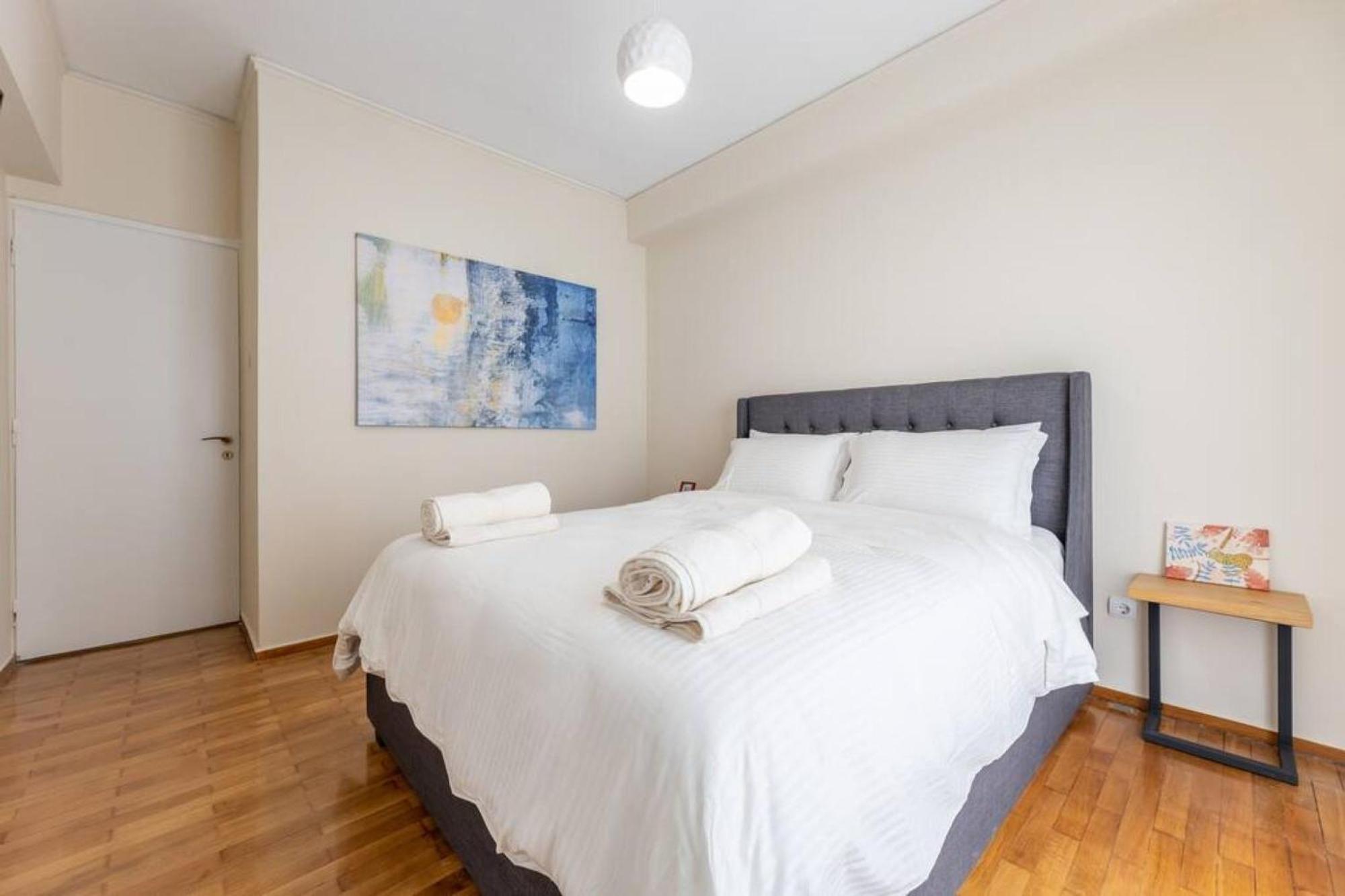 Amfitritis Family Lux Apartment At Palaio Faliro Athen Exterior foto